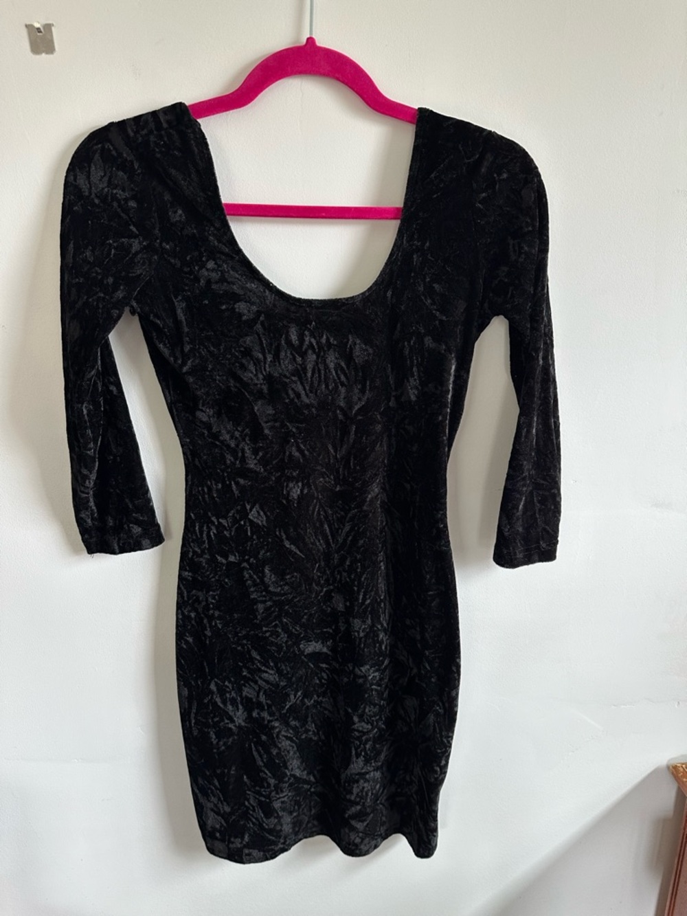 RD Style Black Velvet Scoop-Neck Mini Dress